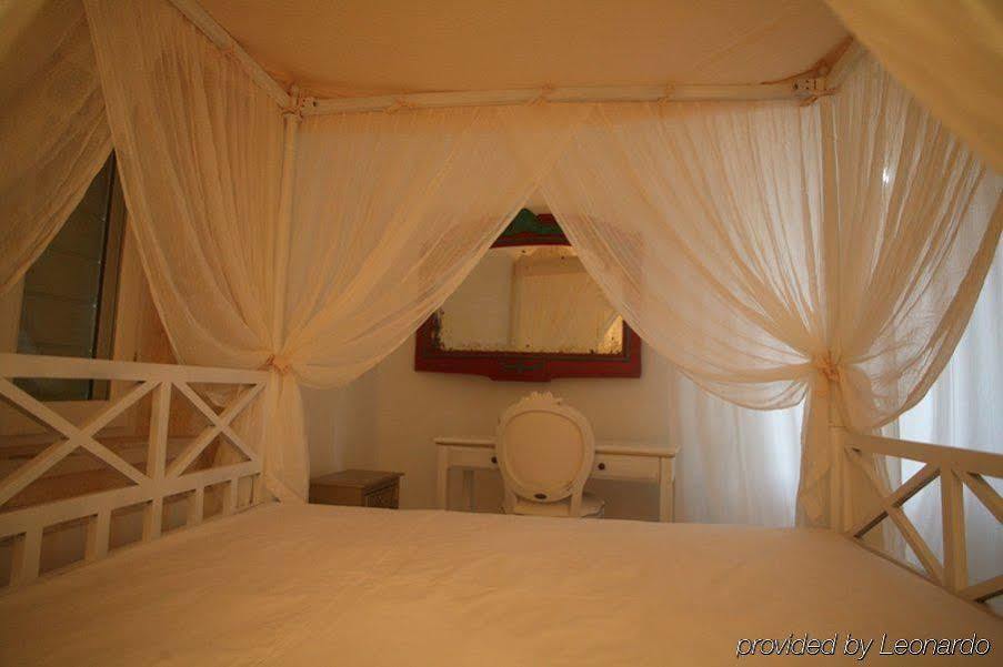The Aigli Hotel Lefkada City Room photo