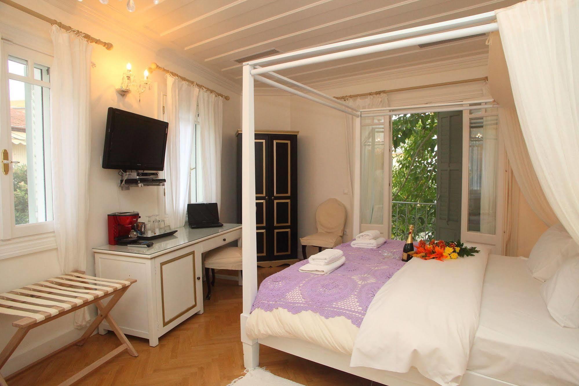 The Aigli Hotel Lefkada City Exterior photo